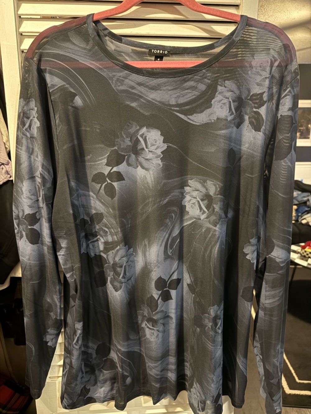 Torrid Black and Slate/Navy Floral Long-Sleeve Mesh Tee